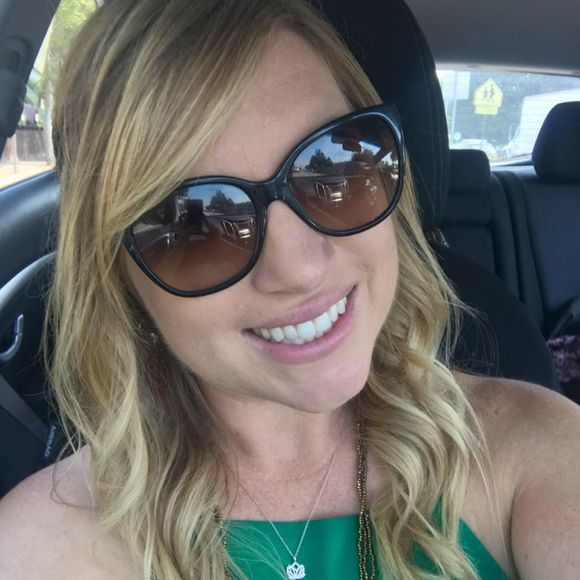 Meet your Posher, Alissa - Picture 1 of 1